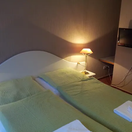 Tetens 3* Suederluegum